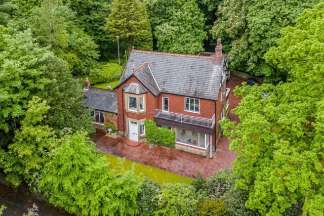 Land, in Nine Oaks Dawson Lane, £995,000
