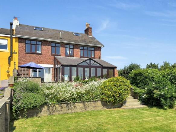 4 bed property, in Stillington, £495,000