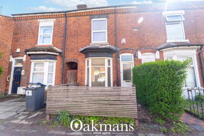 2 bed property, in Pershore Road, £200,000