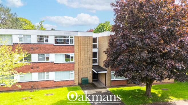 1 bed property, in Savoy Close, £105,000
