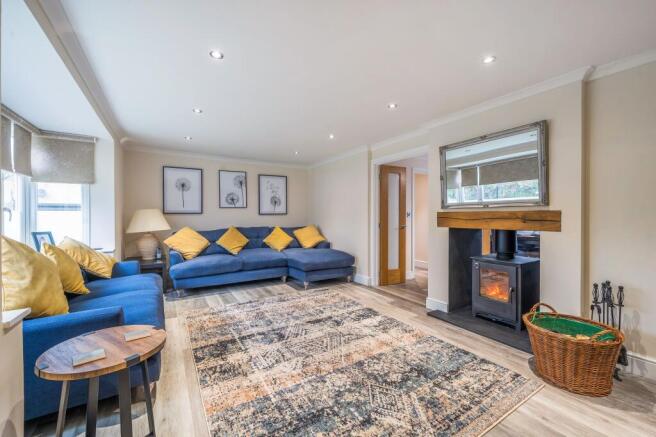 6 bed property, in Talskiddy, £750,000