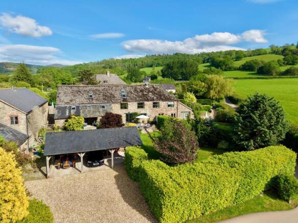 5 bed property, in Velindre, £795,000