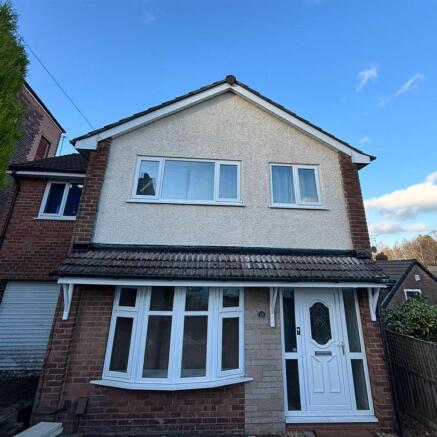 4 bed property, in Morley Street, £430,000