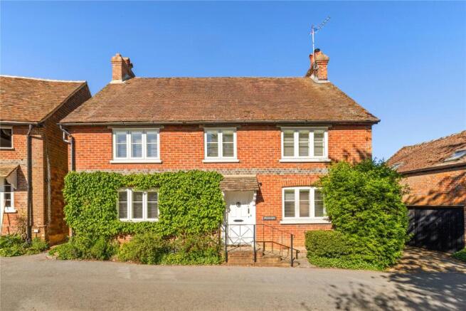 4 bed property, in The Street, £1,195,000