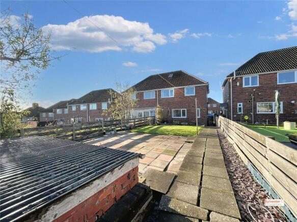 3 bed property, in Wear Road, £89,950