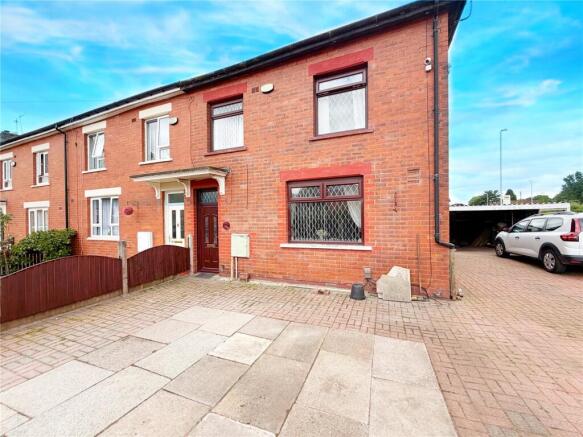 3 bed property, in Claybank Street, £180,000