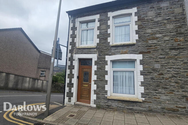 3 bed property, in Primrose Street, £110,000