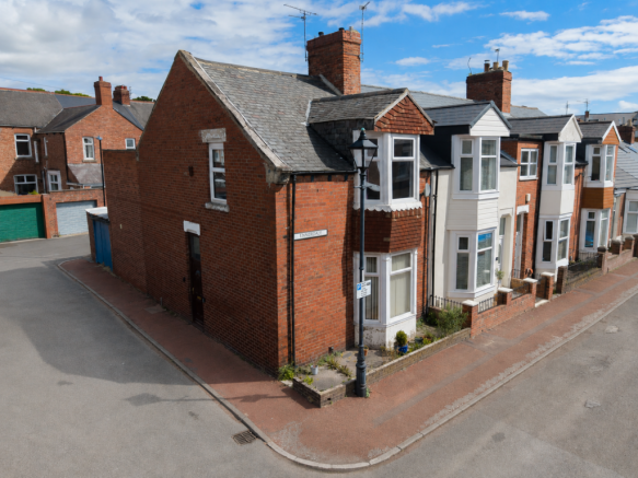 3 bed property, in 30 Ennerdale, £36,000