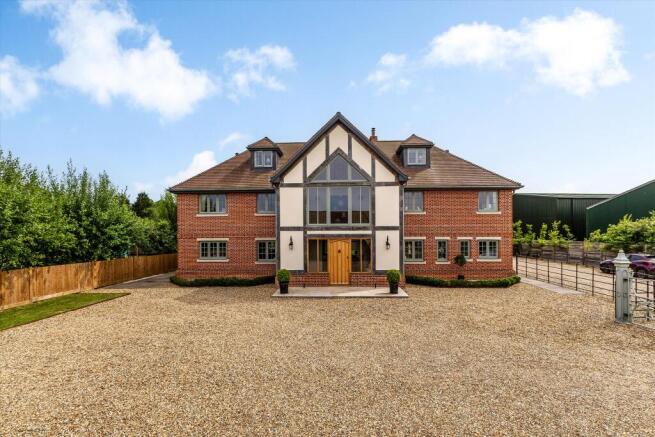 6 bed property, in Forest Road, £2,375,000