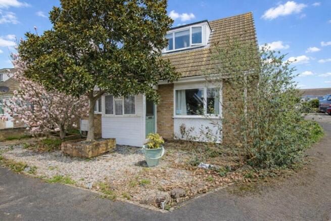 4 bed property, in Martock, £250,000