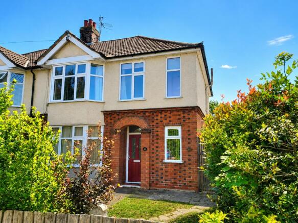4 bed property, in Norwich Road, £290,000