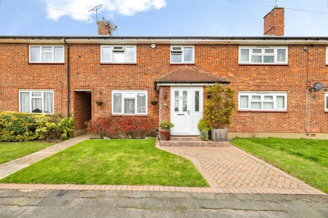 3 bed property, in Hudson Close, £450,000