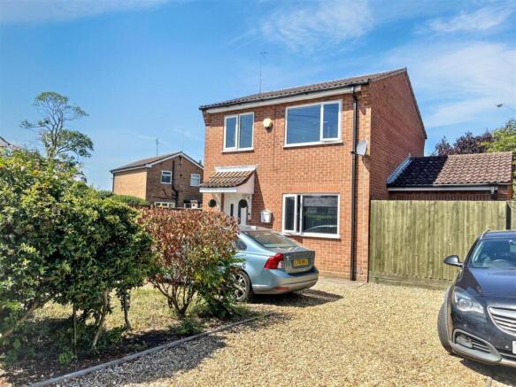 2 bed property, in Withington Street, £170,000