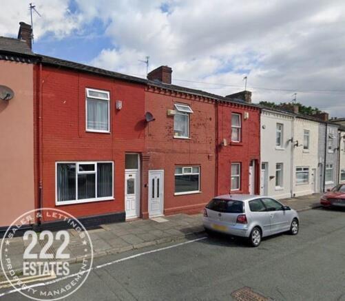 6 bed property, in Church Street, £175,000