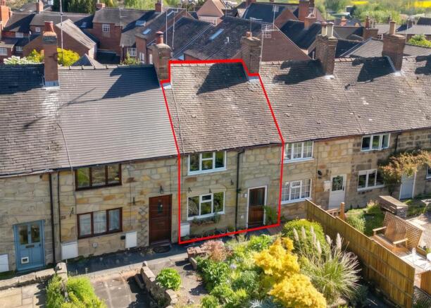2 bed property, in Blanchcroft, £250,000