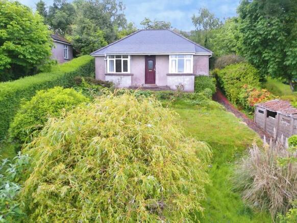 3 bed property, in Canada Hill, £350,000