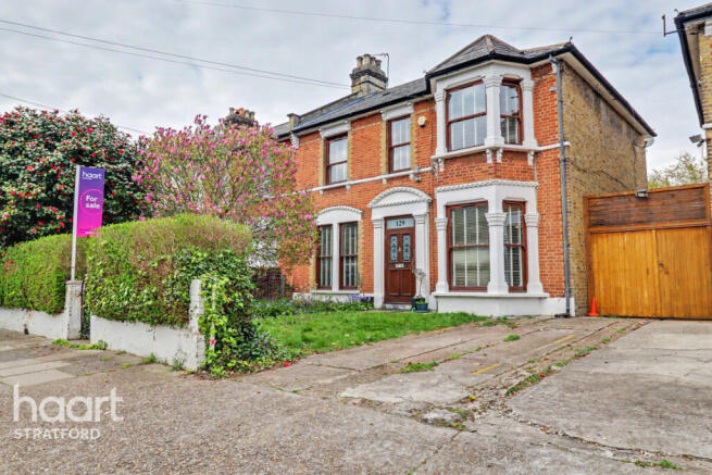 4 bed property, in Windsor Road, £1,125,000