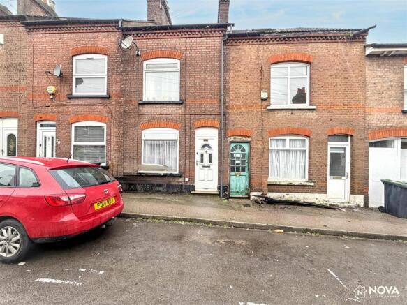 3 bed property, in Tavistock Street, £260,000