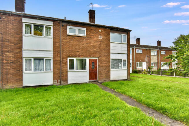 3 bed property, in 32, £95,000