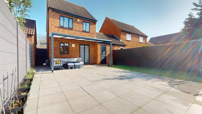 3 bed property, in Tredington Grove, £440,000
