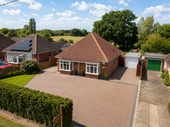 2 bed property, in Ashford Road, £500,000