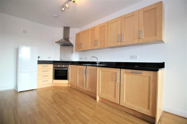 2 bed property, in Burgess House, £120,000