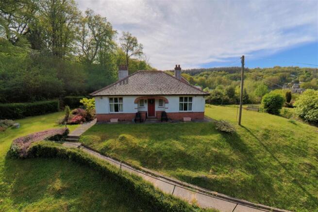 2 bed property, in Upper Lydbrook, £425,000
