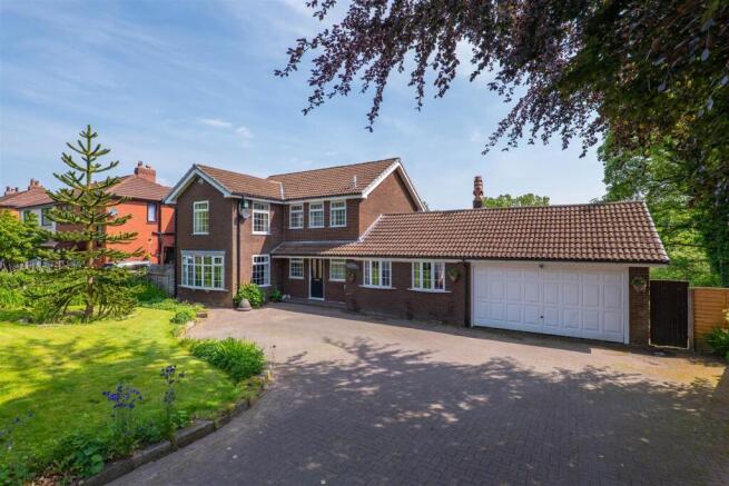3 bed property, in Bolton Road, £589,995