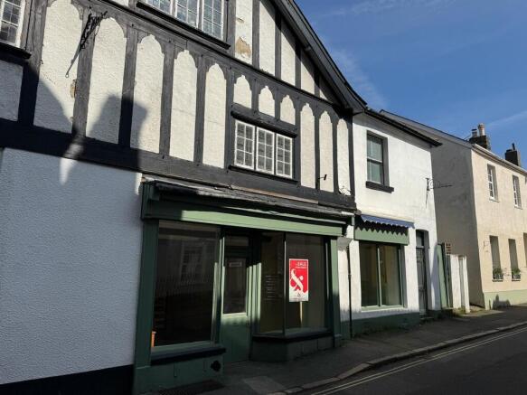 2 bed property, in Moretonhampstead, £270,000