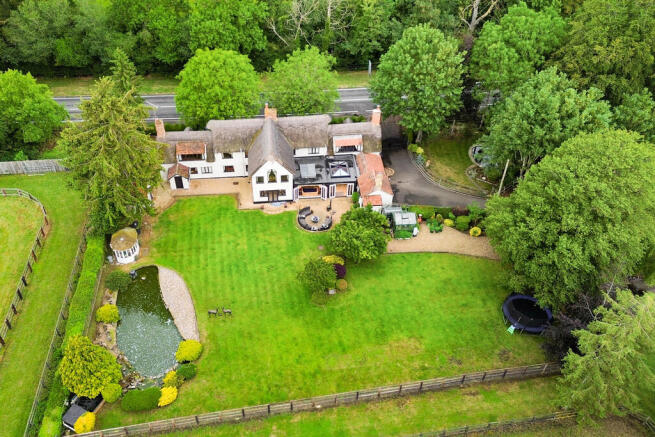 4 bed property, in London Road, £1,195,000