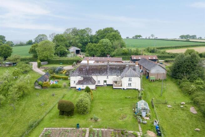12 bed property, in Plymtree, £900,000