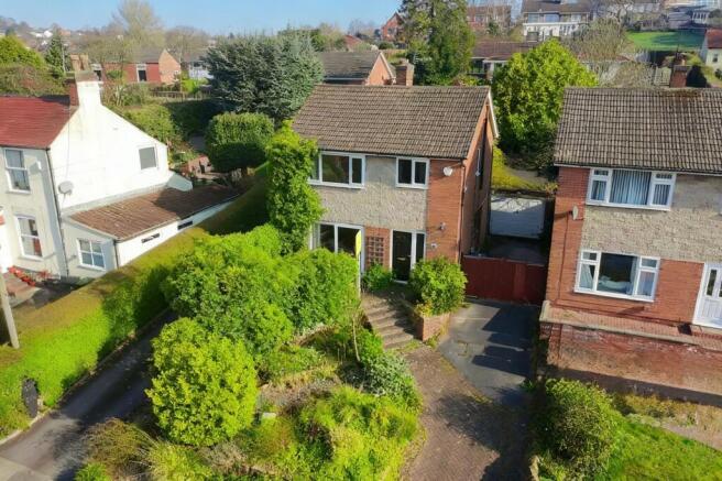 3 bed property, in Kirk Road, £250,000