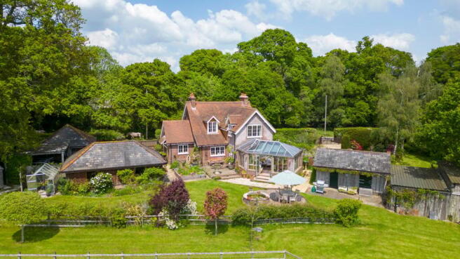 4 bed property, in Brook, £1,375,000