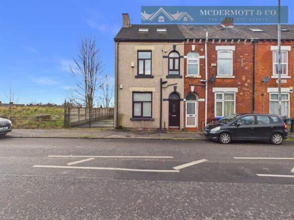 3 bed property, in Monsall Road, £280,000