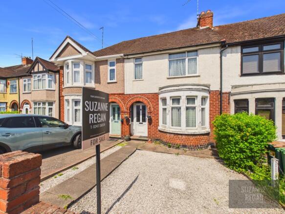 3 bed property, in Westbury Road, £200,000