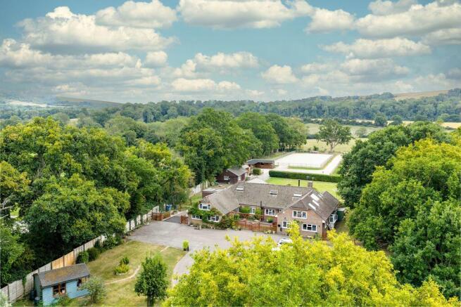 6 bed property, in Storrington Road, £1,800,000