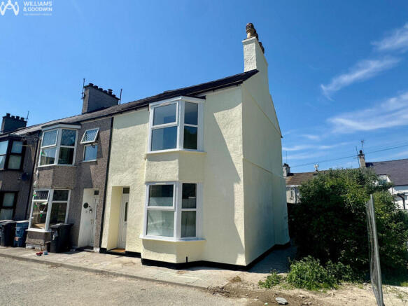 2 bed property, in Garden Place, £135,000