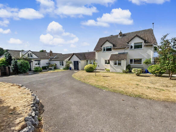 6 bed property, in Connybeare Lane, £1,350,000