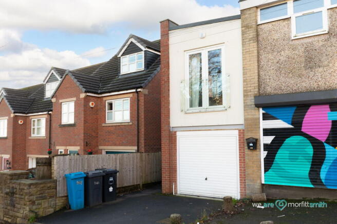 3 bed property, in Stannington Road, £200,000