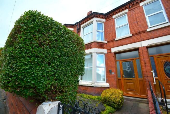3 bed property, in St. Brides Road, £155,000