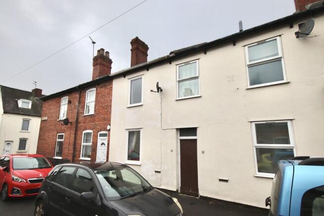 3 bed property, in Sidney Street, £120,000