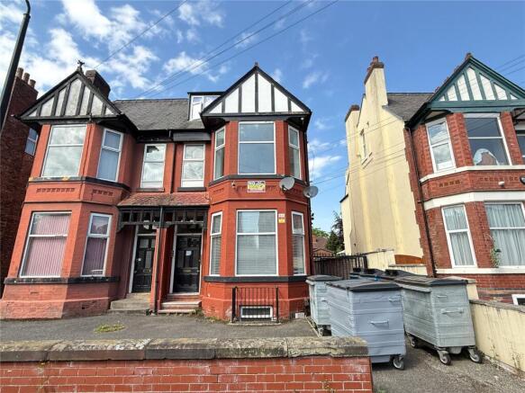 6 bed property, in Norwood Road, £775,000