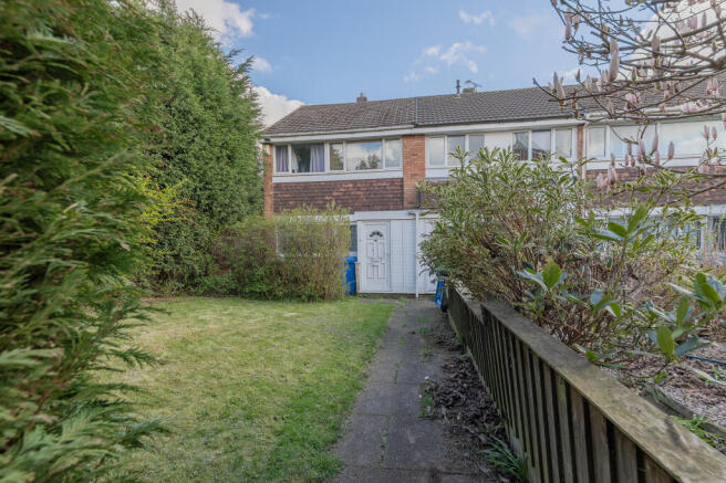 3 bed property, in Keepers Close, £180,000