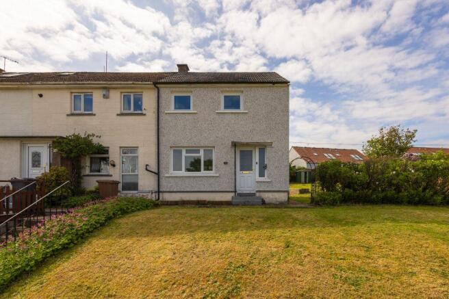 2 bed property, in 95 Oxgangs Farm Avenue, £199,995