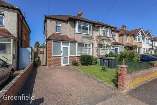 3 bed property, in Kingsmead Avenue, £624,950