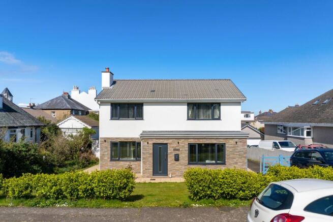 4 bed property, in Lheaney Road, £649,950