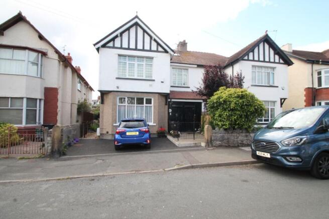 3 bed property, in 69A Everard Road, £110,000