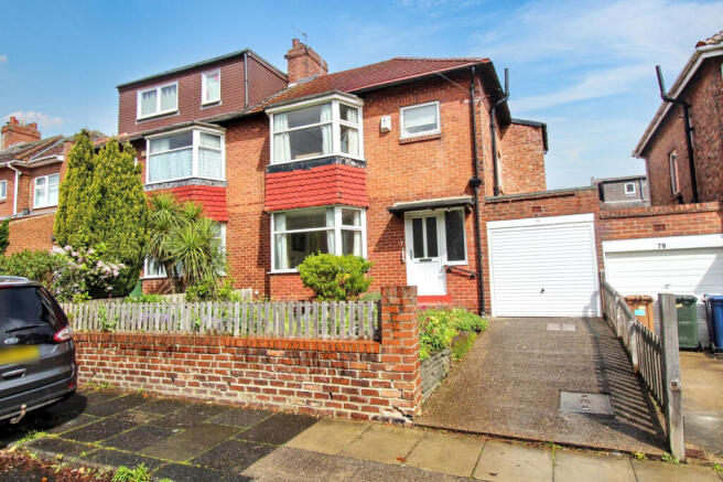 3 bed property, in Sutherland Avenue, £195,000