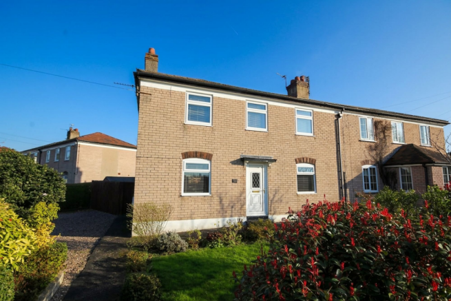 3 bed property, in Barrymore Road, £230,000