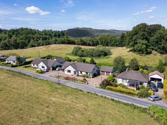 4 bed property, in Gauls Of Murthly, £385,000